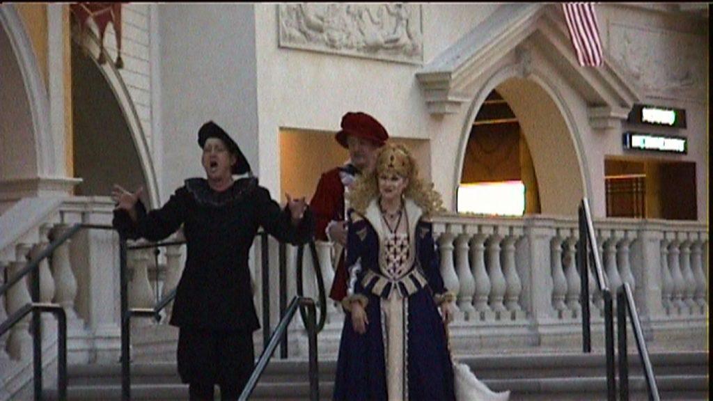 Singers in The Venetian - @ Tolfalas.com