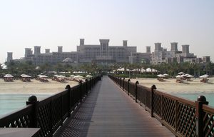 Al Qasr - from Pier Chic - May 2007 - at Tolfalas.com Al Qasr - from Pier Chic - May 2007 - at Tolfalas.com