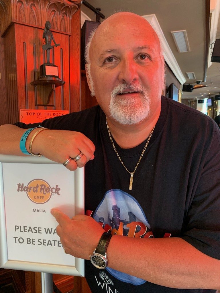 Hard Rock Cafe St Julien Malta